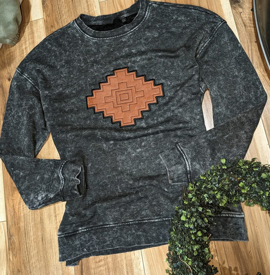 Mineral Wash leather patch sweatshirt